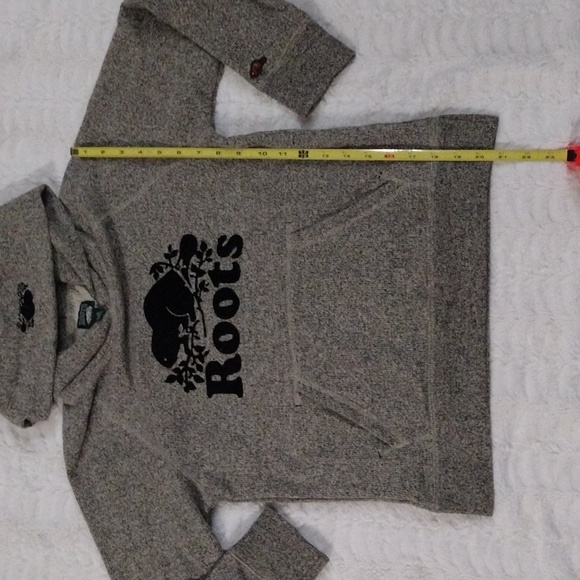 Roots hoodie for youth - Picture 3 of 5